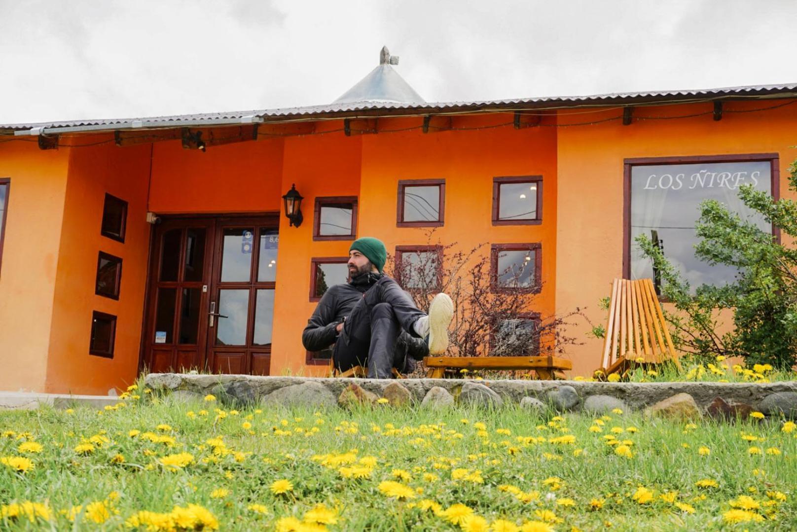 Hosteria LOS ÑIRES El Chaltén Exterior foto